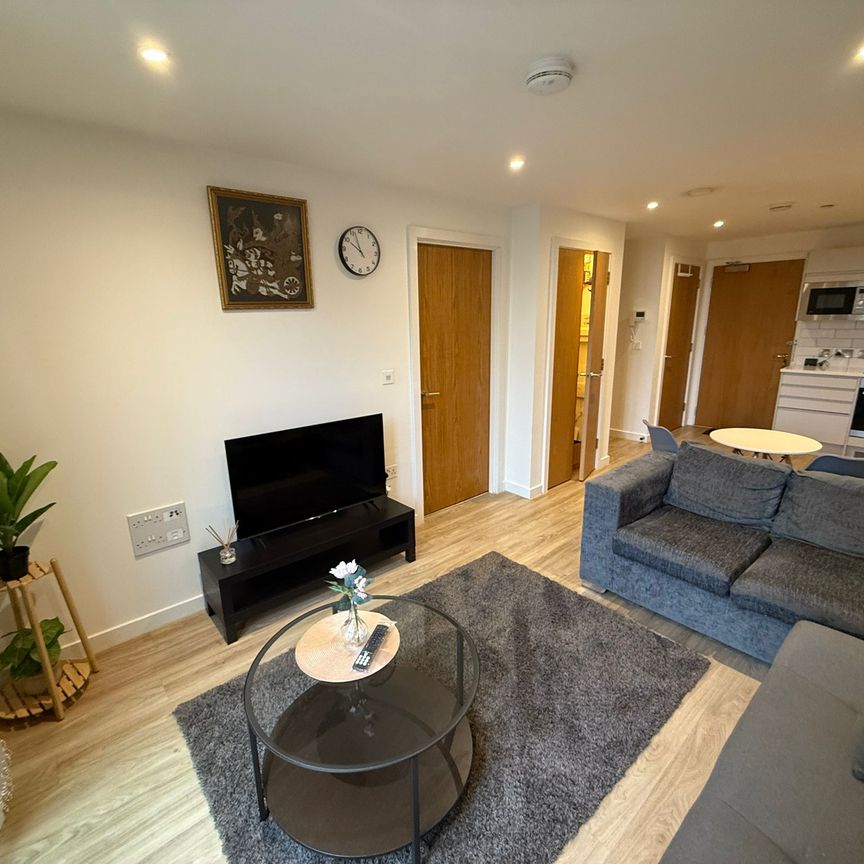 Newton Street - Photo 1