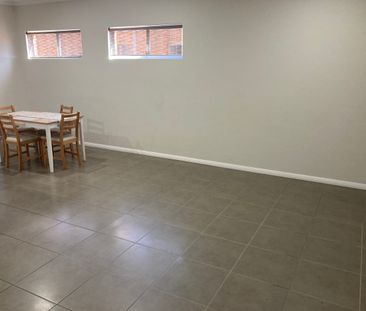 Low maintenance 3x2 family home - Photo 2