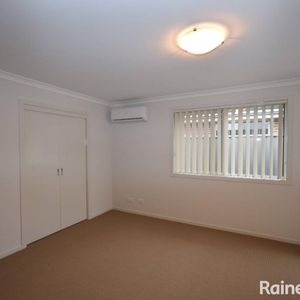 2 Bedroom Duplex - Photo 2