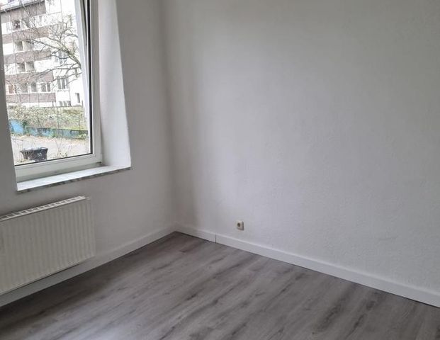Frisch renovierte 3 Zimmerwohnung zu vermieten Kiel - Foto 1