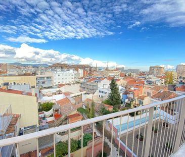 2 room luxury Apartment for rent in Sabadell, Catalonia - Photo 6