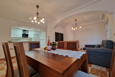 Dúplex Moderno en Lomas de Cabo Roig - Vacacional - Photo 4