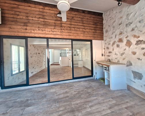 Location Appartement 3 pièces 130m² - Photo 1