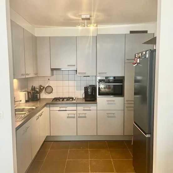 Appartement te huur - Photo 1