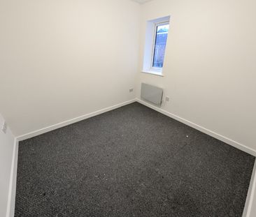 2 bedroom Flat To Let - Photo 6