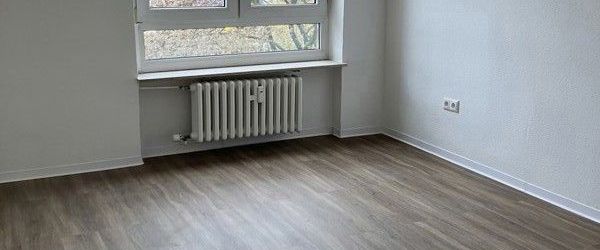 Sanierte 3 Zimmerwohnung mit Balkon - Photo 1