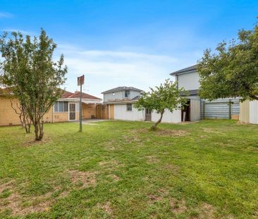 Comfortable 4-Bedroom Home in a Sought-After Location - Photo 6