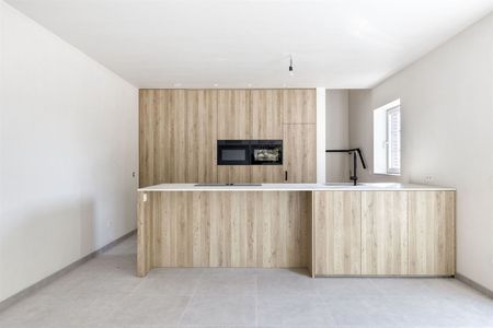 Zeer ruime nieuwbouwwoning gelegen op een groot zonnig perceel - Photo 5