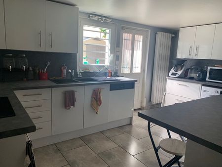 LOCATION Maison Individuelle ** 10 min gare HOUILLES - Photo 4
