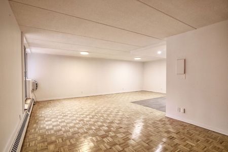 4800 Boulevard de Maisonneuve West - Photo 2