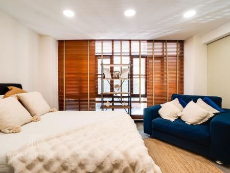 2 room luxury Flat for rent in Palma de Mallorca, Spain - Photo 2