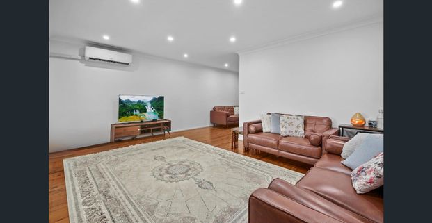 Renovated 3 Bedroom House - Photo 1