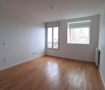 location Appartement F2 DE 41.64m² À ROMAINVILLE - Photo 2