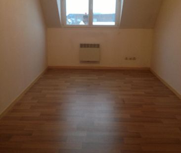 Location Appartement 3 pièces 42m² BEAUVAIS 60000 - Photo 1