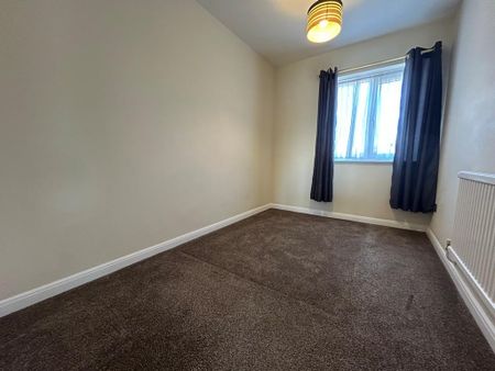 3 bedroom maisonette to rent - Photo 4