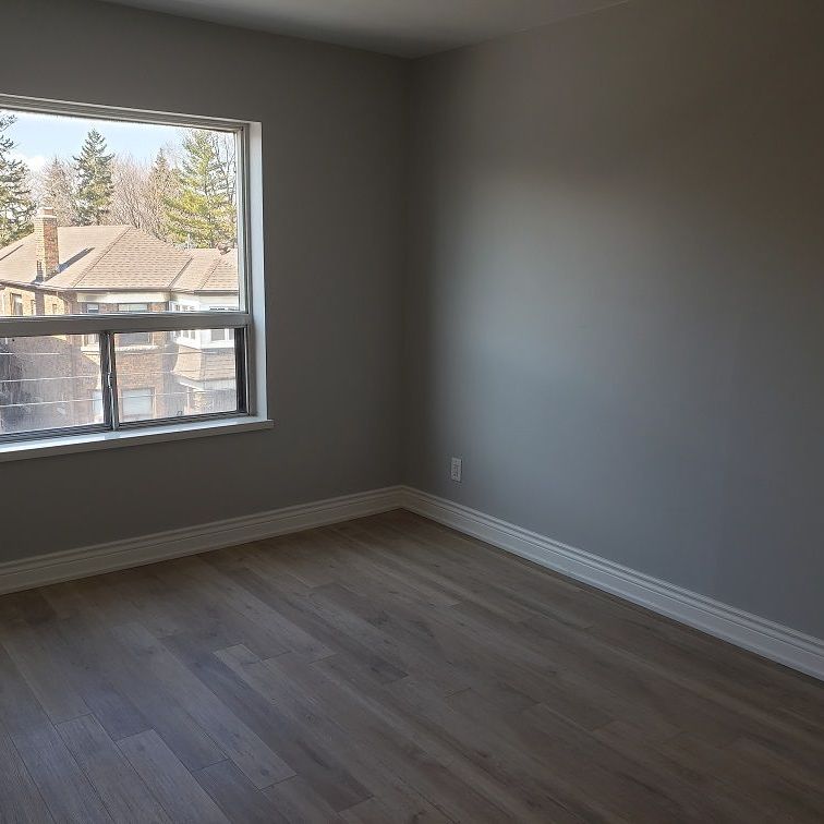 For Lease - 379 Jane Street Unit# 3, Toronto, Ontario - Photo 1