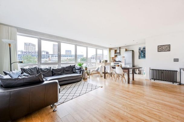 2 bedroom flat to rent - Photo 1