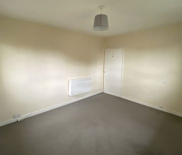 TR Colinton Place, Dundee - Photo 2