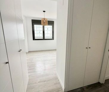 3 room luxury Flat for rent in Valencia, Spain - Photo 6