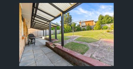 Close To Everything! - Photo 5