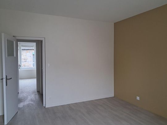 Location Appartement 3 pièces 60m² ST AUBIN D AUBIGNE 35250 - Photo 1