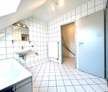 Möbliertes WG-Zimmer in moderner 3er-WG - Photo 3