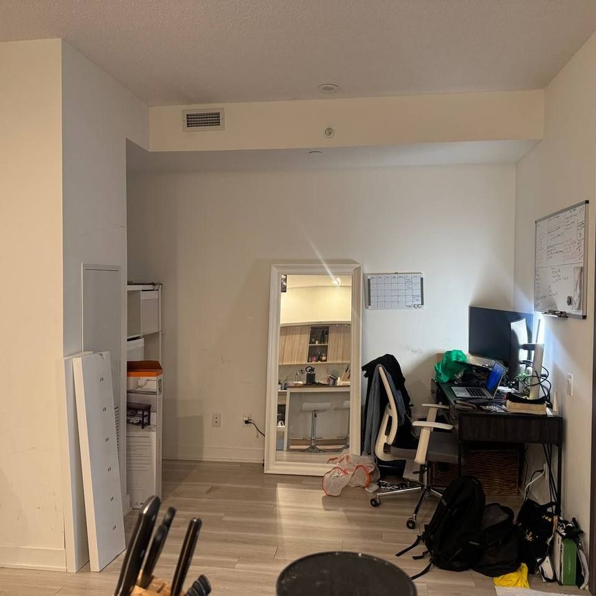 For Lease - 19 Bathurst Street Unit# 2509, Toronto, Ontario - Photo 1