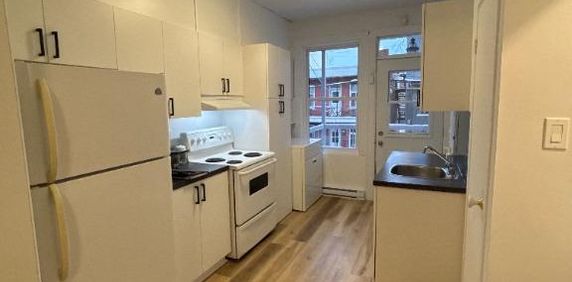 Appartement 4 1/2 - À louer - Photo 2