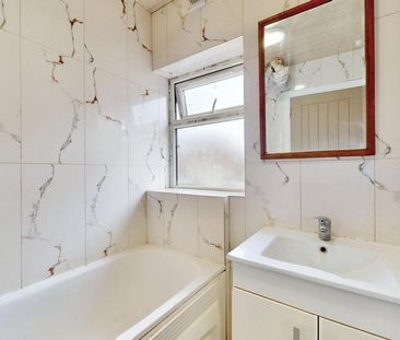2 bedroom maisonette to rent - Photo 6