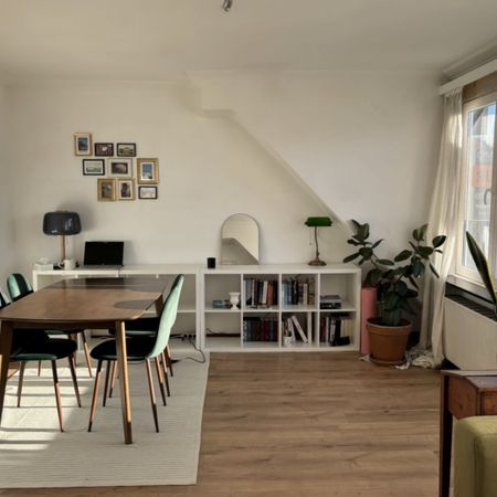 - GENT - Appartement met 1 slpk nabij St-Pietersstation - Photo 4