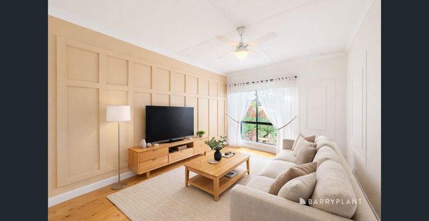 Spacious Living on a Huge 1040m² Block with Outstanding Shedding - Photo 1