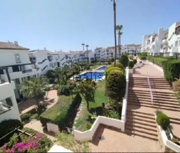 Alquiler de piso en Calle del Tenis, 24 - Photo 2