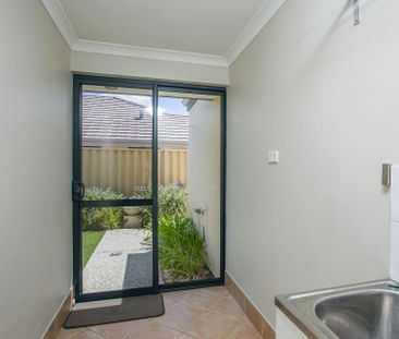 LOW MAINTENANCE HOME IN DALYELLUP - Photo 6