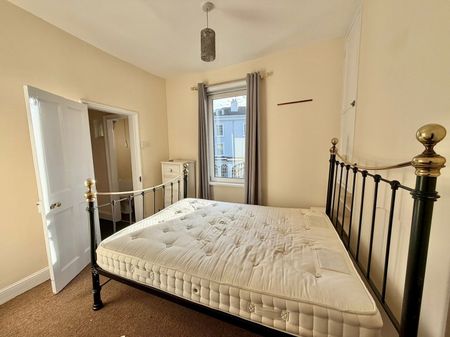 New North Road, Exeter - Photo 2