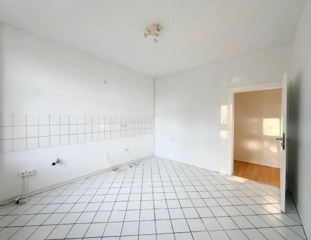 KREFELD-STADTMITTE: SCHÖNE 3-ZIMMER WOHNUNG ZU MIETEN! - Foto 1