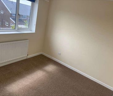 Castleford Close, Beddau, Pontypridd, CF38 - Photo 5