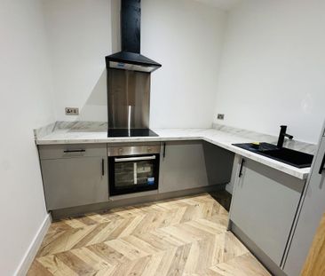 1 bedroom apartment to rent - Photo 2