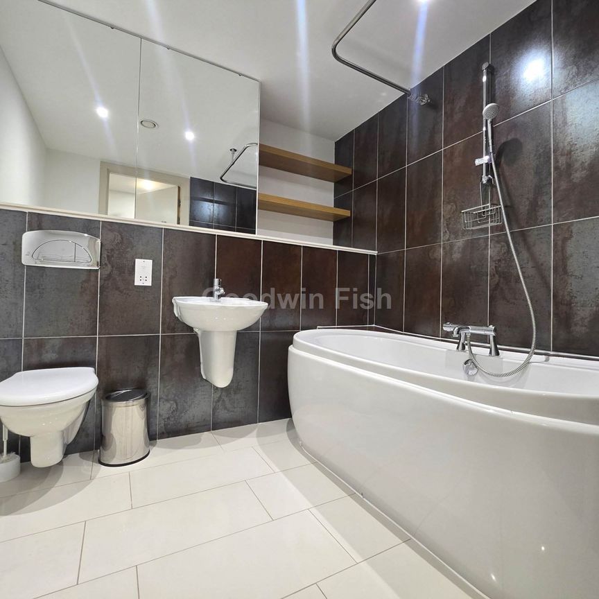 12 Leftbank, Spinningfields - Photo 1