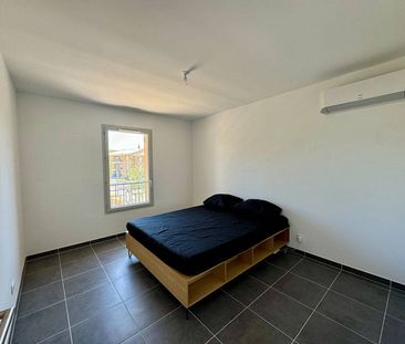 Location maison 4 pièces 84.36 m² à Ollioules (83190) - Photo 3