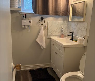 For Lease - 180 Mississauga Valley Boulevard Unit# 66, Mississauga,... - Photo 5