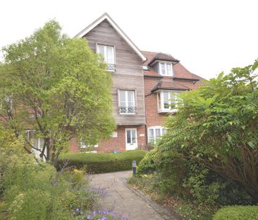 2 bedroom maisonette to rent - Photo 1