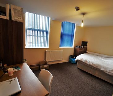 Flat 5, Old Nottingham Arms, NG7 3DN, NOTTINGHAM - Photo 2
