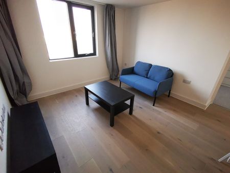 1 Bed Flat, Spinners Way, M15 - Photo 2