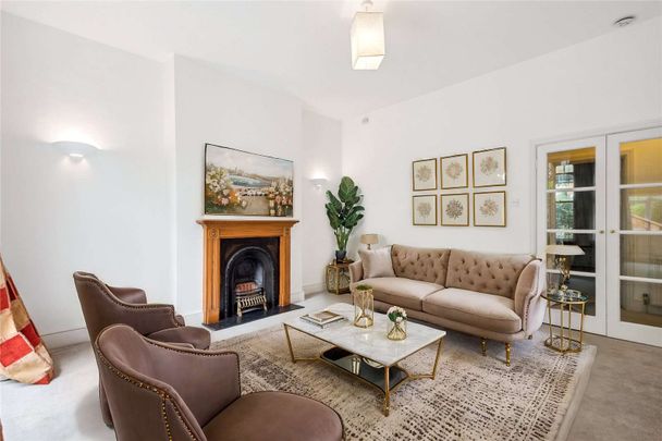 Ennismore Avenue, Chiswick, London, W4 1SE - Photo 1