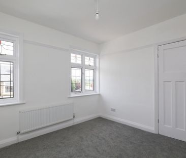3 bedroom House To Let - Photo 4