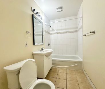 For Lease - 1048 Kennedy Road Unit# Main Floor, Toronto, Ontario - Photo 6