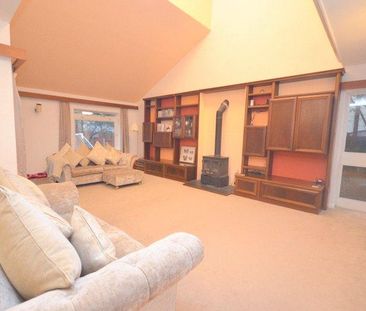 5 bedroom detached house to rent - Photo 4