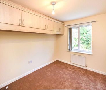 3 bedroom semi-detached house to rent - Photo 6