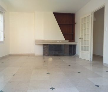 Location Appartement 4 pièces 95m² TROYES 10000 - Photo 1