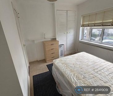 5 bedroom semi-detached house to rent - Photo 6